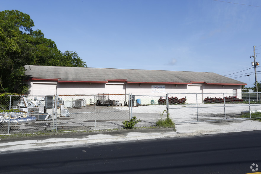 8235 Leo Kidd Ave, Port Richey, FL for sale - Primary Photo - Image 1 of 1