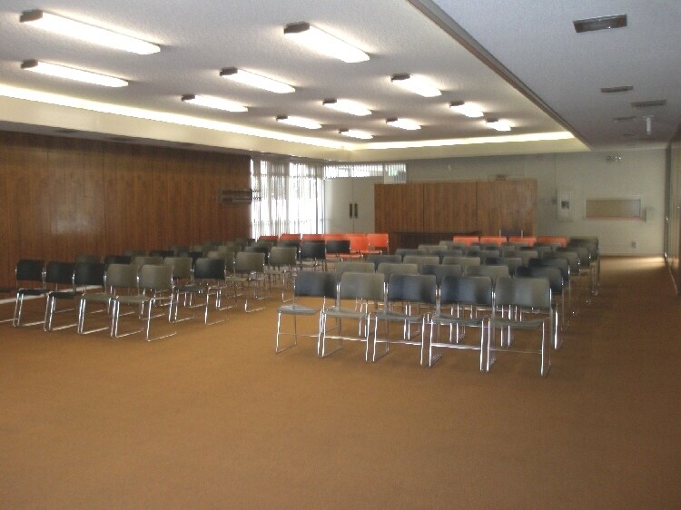 869 N Euclid Ave, Upland, CA à louer - Photo du bâtiment - Image 2 de 10