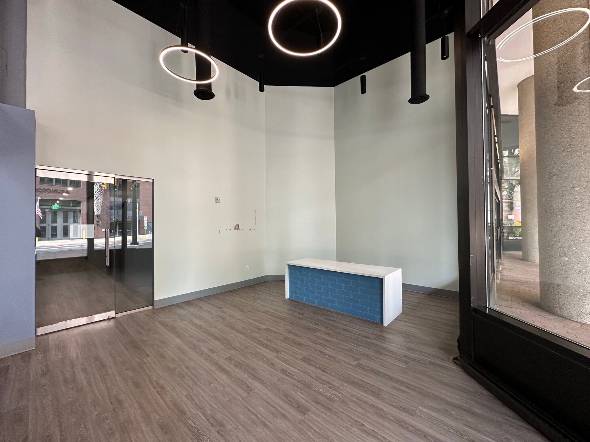 1550 Wilson Blvd, Arlington, VA à louer Photo intérieure- Image 1 de 3