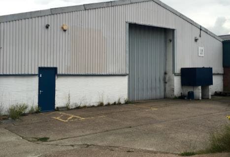 Cross Dr, Nottingham à louer - Photo du bâtiment - Image 3 de 9