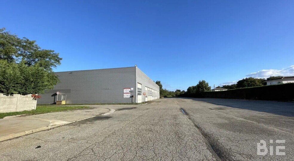 Office in Mérignac for lease - Building Photo - Image 3 of 11