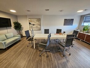 35 E Elizabeth Ave, Bethlehem, PA à louer Photo intérieure- Image 2 de 6