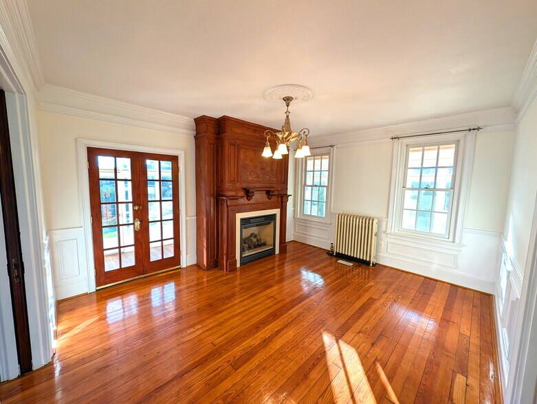 3134 Butler Pike, Plymouth Meeting, PA for lease - Interior Photo - Image 3 of 9