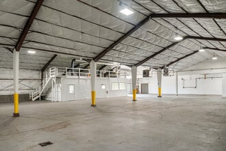 420 South Hinds St, Seattle, WA à louer Photo intérieure- Image 2 de 5