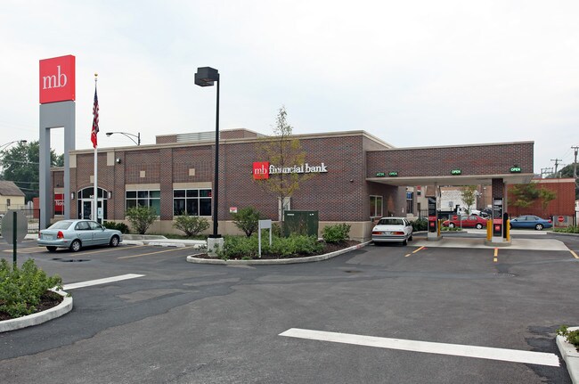 Plus de détails pour 6422 W Archer Ave, Chicago, IL - Commerce de détail à louer