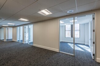Plus de détails pour 133 Fayetteville St, Raleigh, NC - Bureau à louer