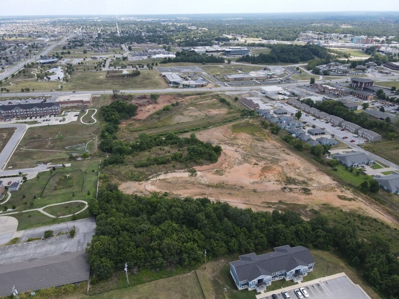 S McClelland Blvd, Joplin, MO for sale - Building Photo - Image 2 of 3
