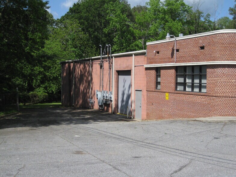 552 West Atlanta St SE, Marietta, GA à louer - Photo du bâtiment - Image 2 de 8