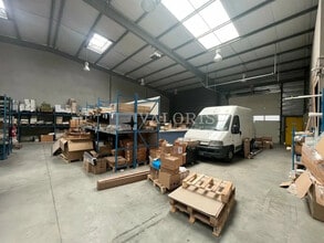 Flex in Vaulx-en-Velin for lease Interior Photo- Image 2 of 9