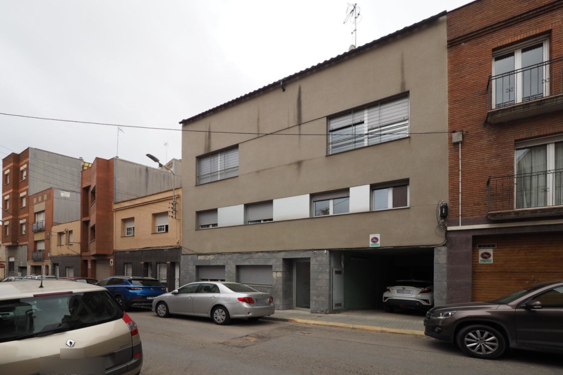 Immeuble residentiel dans Sabadell, Barcelona à vendre Photo principale- Image 1 de 4