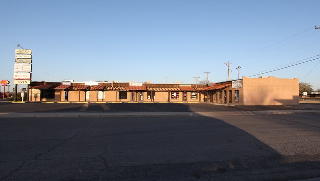 More details for 1675 E Lohman Ave, Las Cruces, NM - Retail for Lease