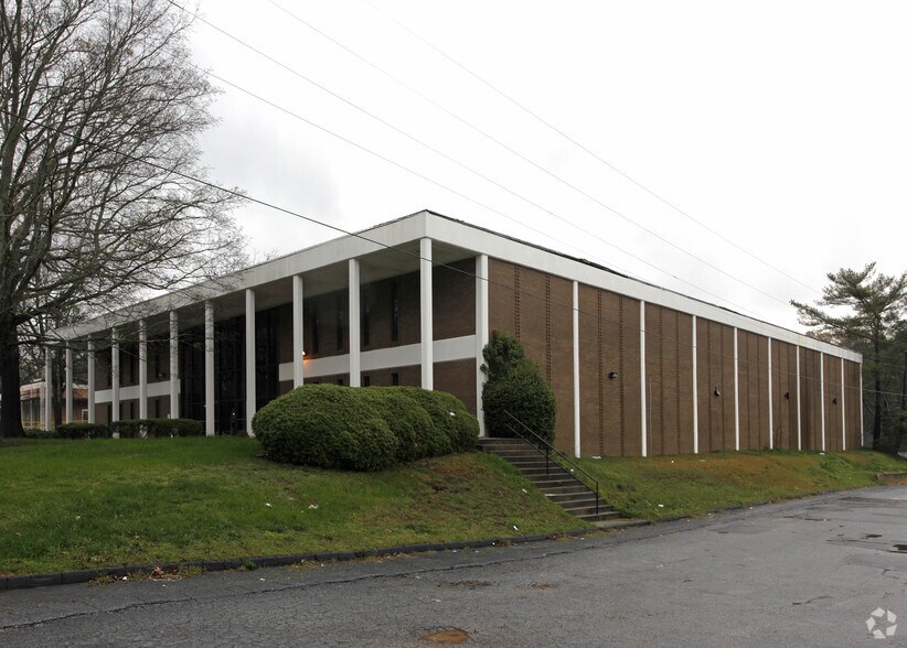 2288 Fairburn Rd, Atlanta, GA à vendre - Photo du bâtiment - Image 2 de 25