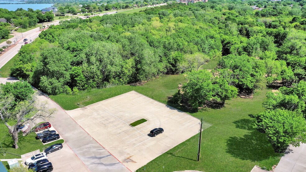 000 Ridge Rd, Rockwall, TX à vendre - Photo du bâtiment - Image 2 de 8