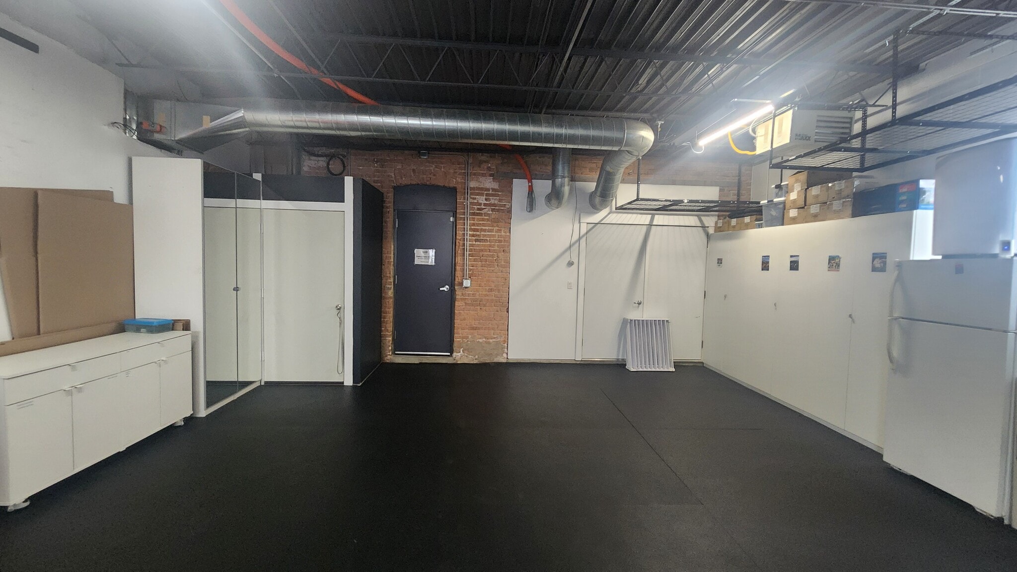 2814 N California Ave, Chicago, IL à louer Photo intérieure- Image 1 de 3