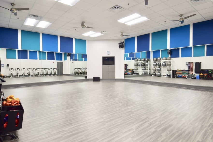 1155 Perimeter Ctr W, Atlanta, GA for lease - Interior Photo - Image 2 of 14