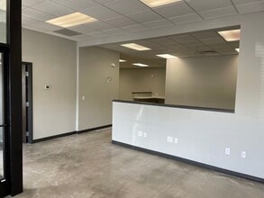 1454 W Cumberland Gap Pky, Corbin, KY for lease Interior Photo- Image 2 of 4