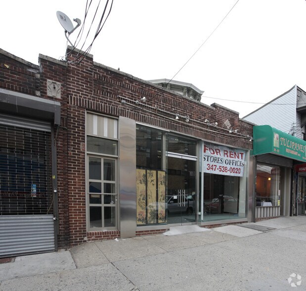 32-21-32-23 Junction Blvd, Flushing, NY à louer - Photo du bâtiment - Image 2 de 2