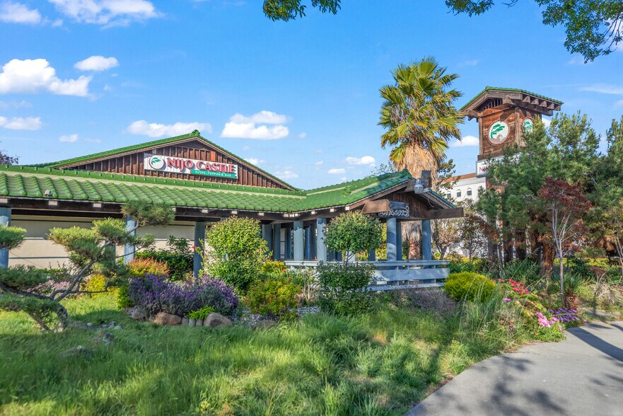 39888 Balentine Dr, Newark, CA à vendre - Photo du bâtiment - Image 2 de 21