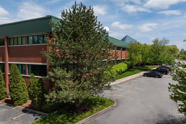 Plus de détails pour 350 Myles Standish Blvd, Taunton, MA - Bureau à louer