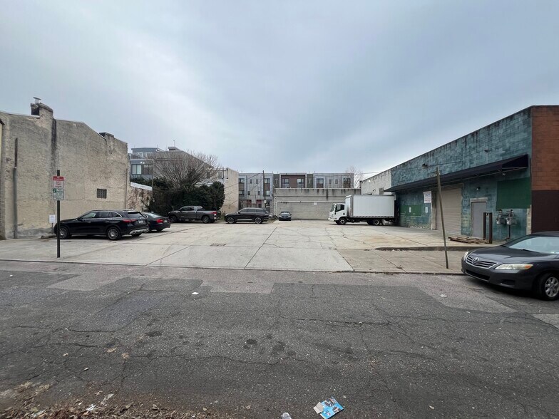 1701 Washington Ave, Philadelphia, PA à louer - Photo du bâtiment - Image 2 de 5