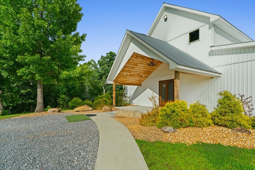 2948 Holly Creek Cool Sprgs Rd, Chatsworth, GA for sale - Building Photo - Image 3 of 62