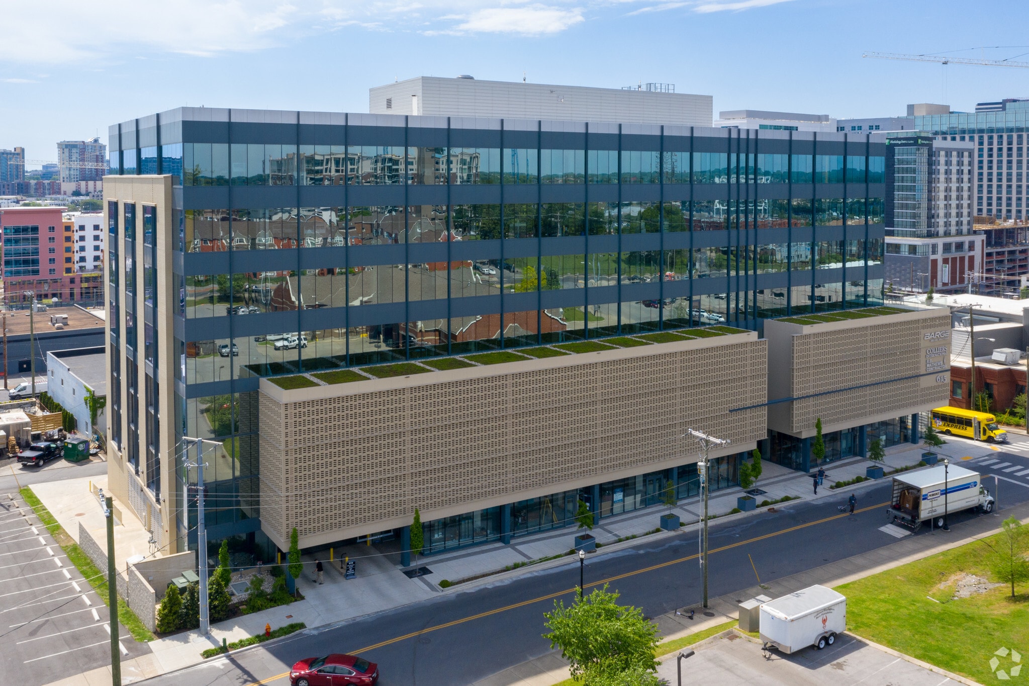 615 3rd Ave S, Nashville, TN for lease Primary Photo- Image 1 of 17