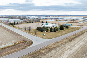 4725 Twin Rivers Rd, North Platte, NE - aerial  map view - Image1