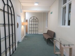 62-62A Mount Pleasant Rd, Tunbridge Wells for lease Interior Photo- Image 2 of 2