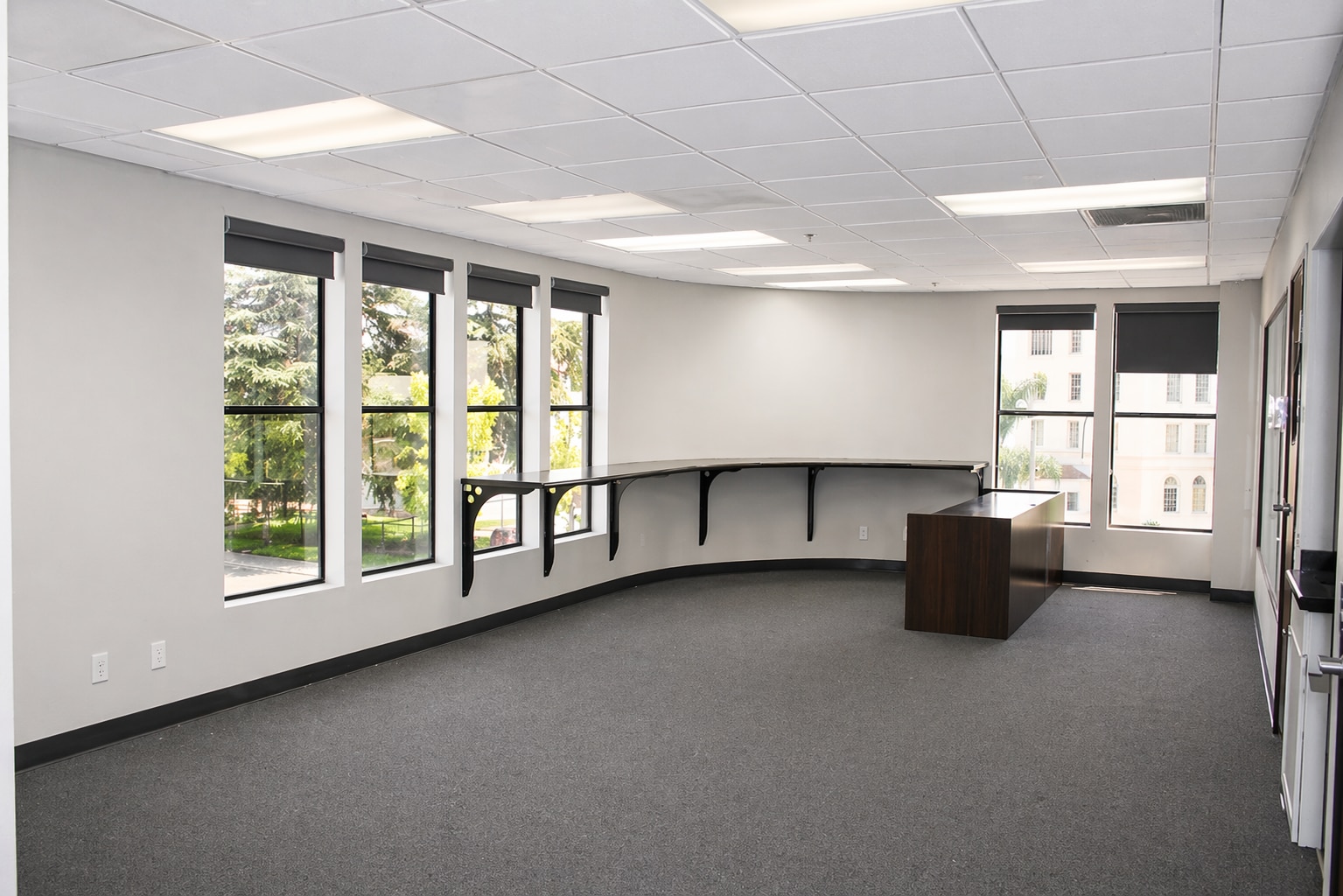 2150 N Waterman Ave, San Bernardino, CA for lease Interior Photo- Image 1 of 5
