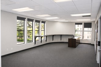 2150 N Waterman Ave, San Bernardino, CA for lease Interior Photo- Image 1 of 5