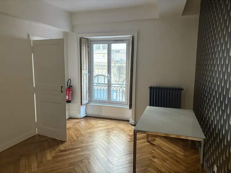 Bureau dans Lyon à louer - Photo intérieure - Image 2 de 7