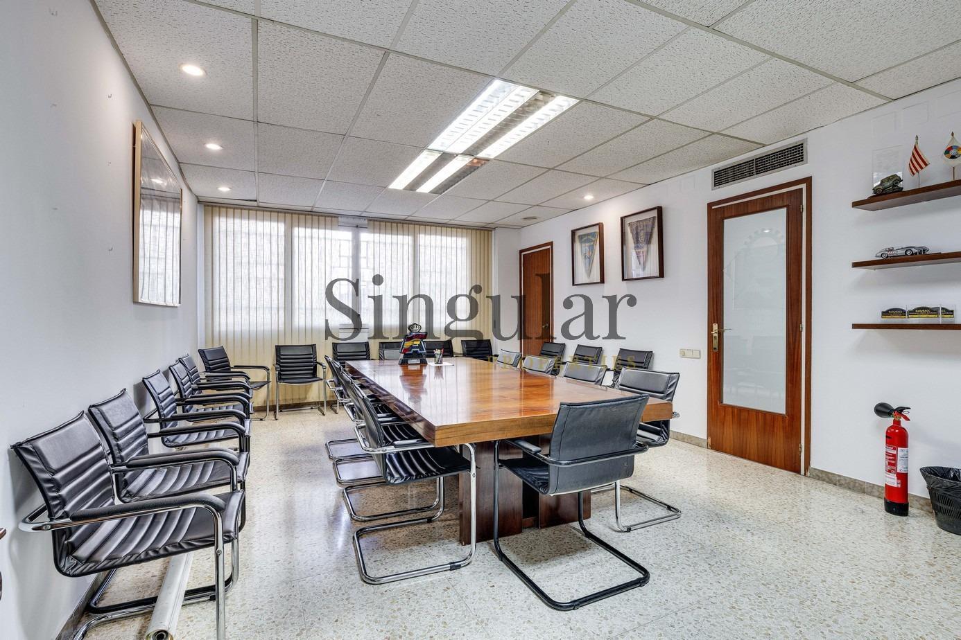 Office in Barcelona, Barcelona for lease Interior Photo- Image 1 of 11