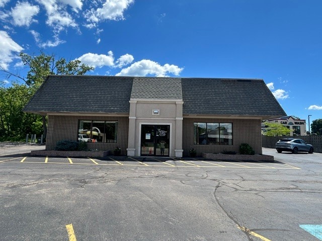 3707 30th Ave, Kenosha, WI for sale - Building Photo - Image 2 of 16