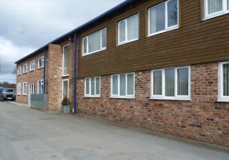 Mill Ln, Neston for lease Primary Photo- Image 1 of 3