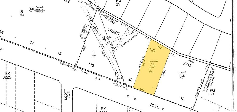 15335 Whittier Blvd, Whittier, CA à louer - Photo du bâtiment - Image 2 de 12