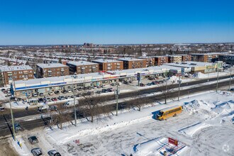 6025-6065 Boul Henri-Bourassa E, Montréal, QC - Aérien  Vue de la carte