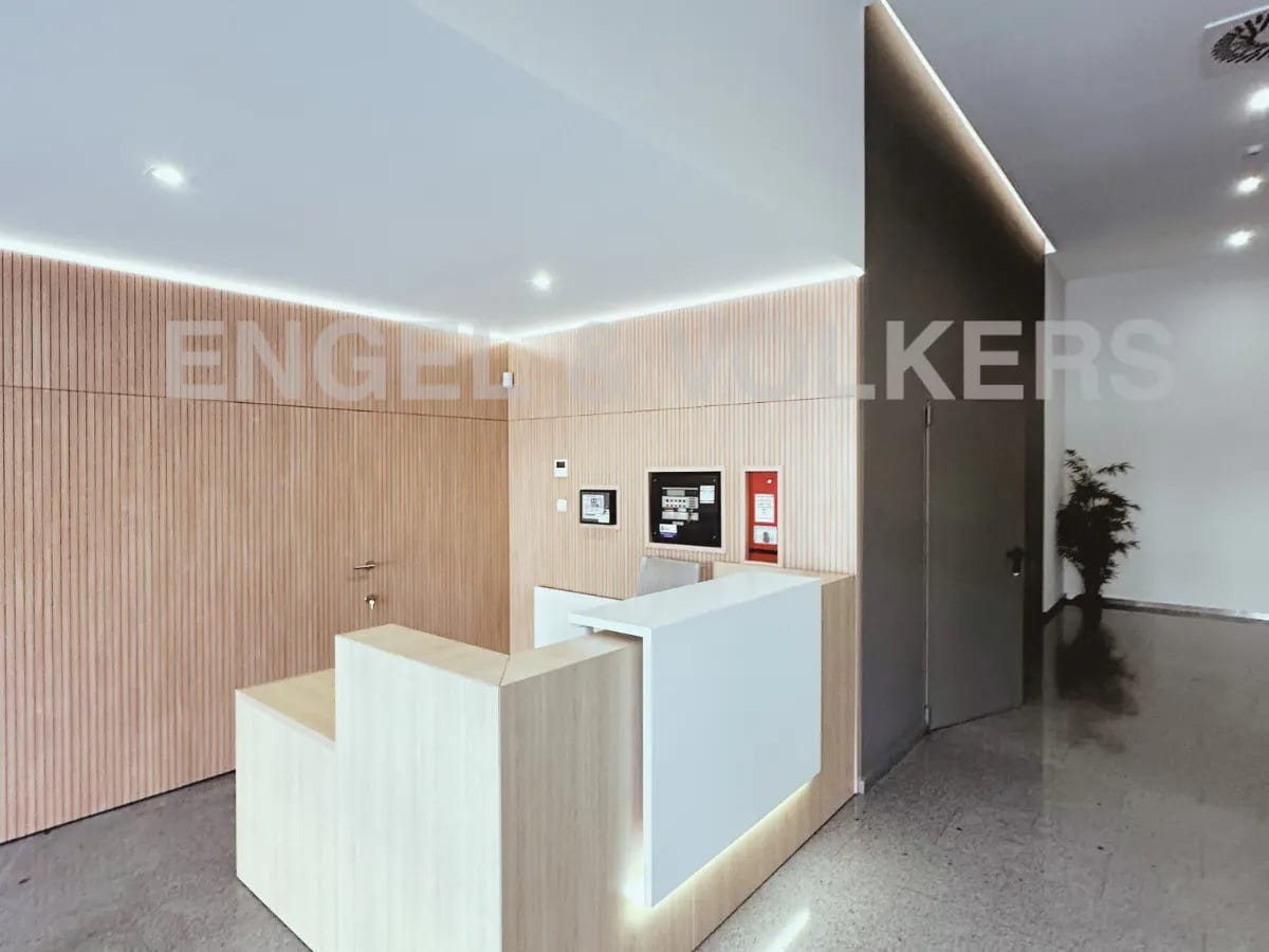 Office in Barcelona, Barcelona for lease Interior Photo- Image 1 of 14