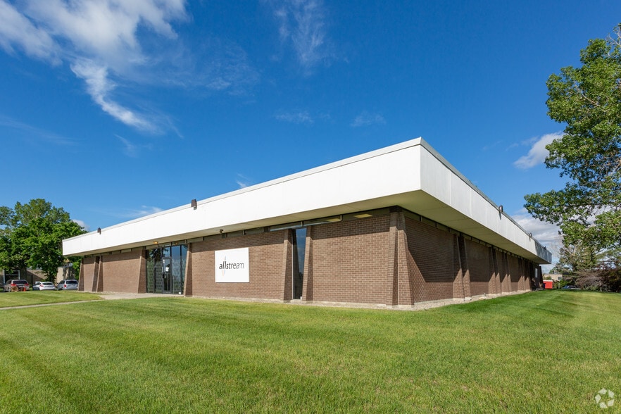 6101 6th St SE, Calgary, AB for sale - Building Photo - Image 2 of 5