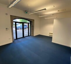 1 Carden Pl, Aberdeen for lease Interior Photo- Image 1 of 1