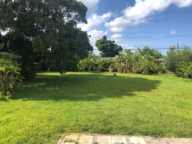 2815 Jackson St, Hollywood, FL for sale - Primary Photo - Image 1 of 7