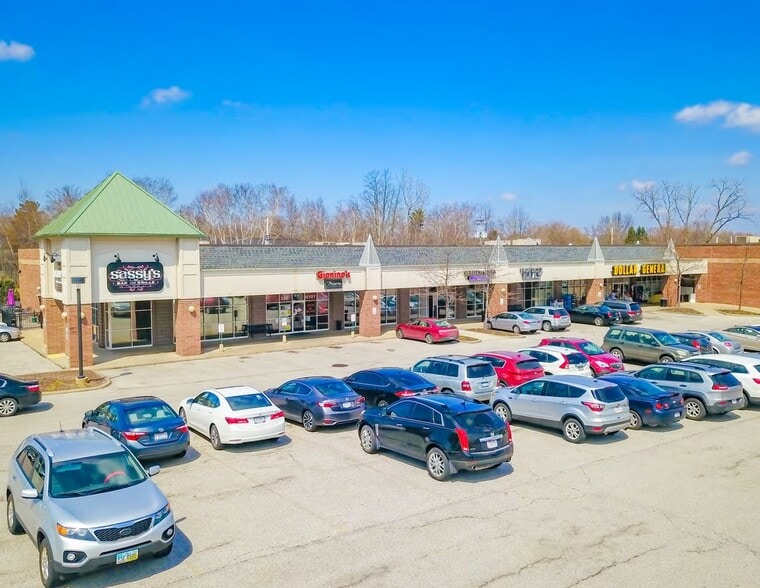 10735 Ravenna Rd, Twinsburg, OH for lease - Building Photo - Image 2 of 14