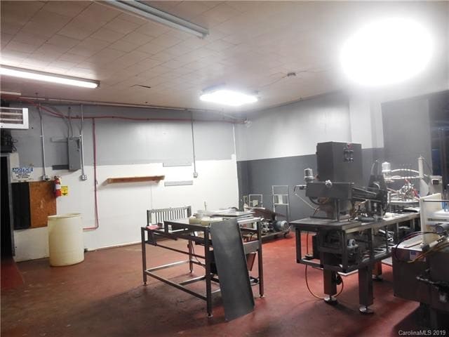 181 Saluda St, Chester, SC for sale Interior Photo- Image 1 of 15