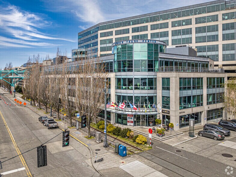 2200 Alaskan Way, Seattle, WA à louer - Photo du bâtiment - Image 1 de 11