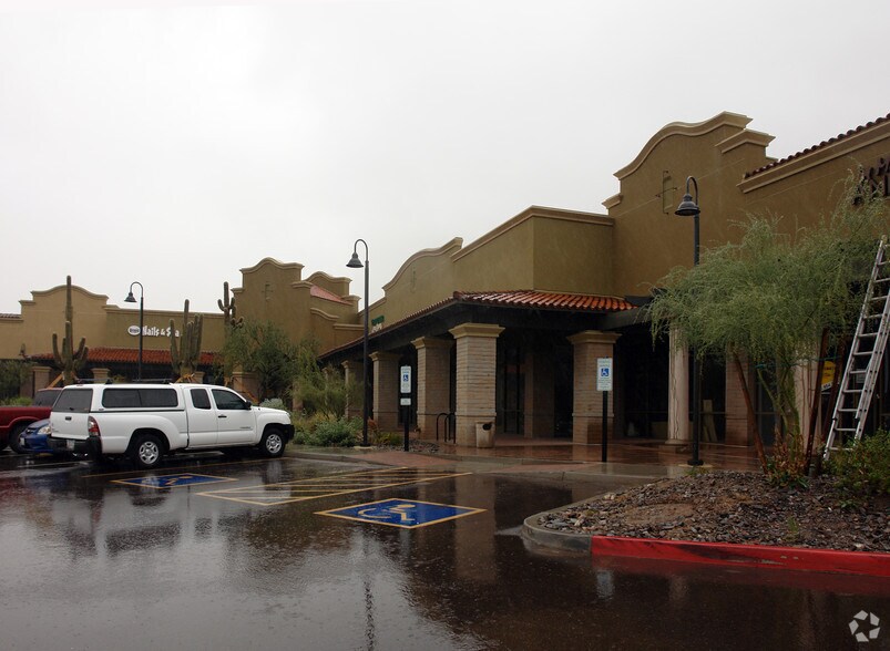 17050 N Thompson Peak Pky, Scottsdale, AZ à louer - Photo du bâtiment - Image 3 de 16