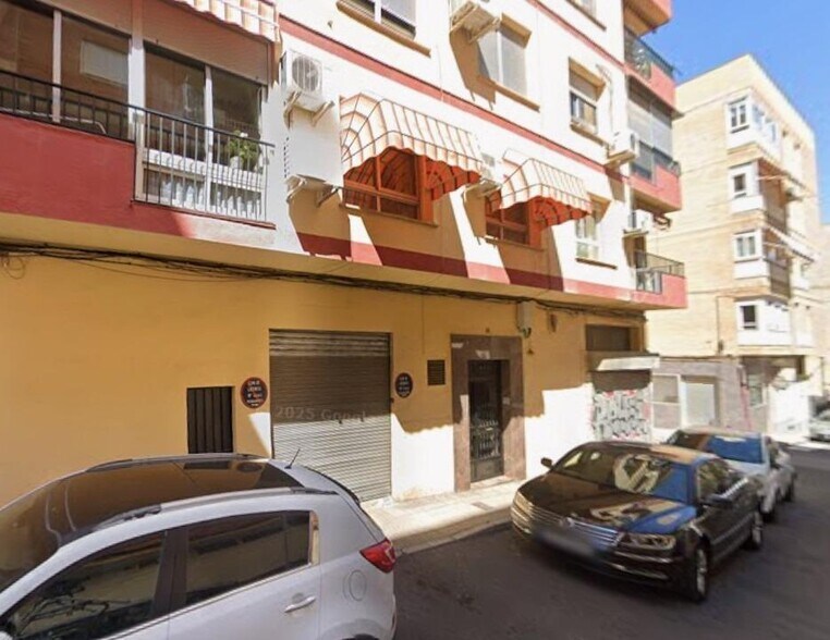 Retail in Jaén, Jaén for sale - Building Photo - Image 1 of 1