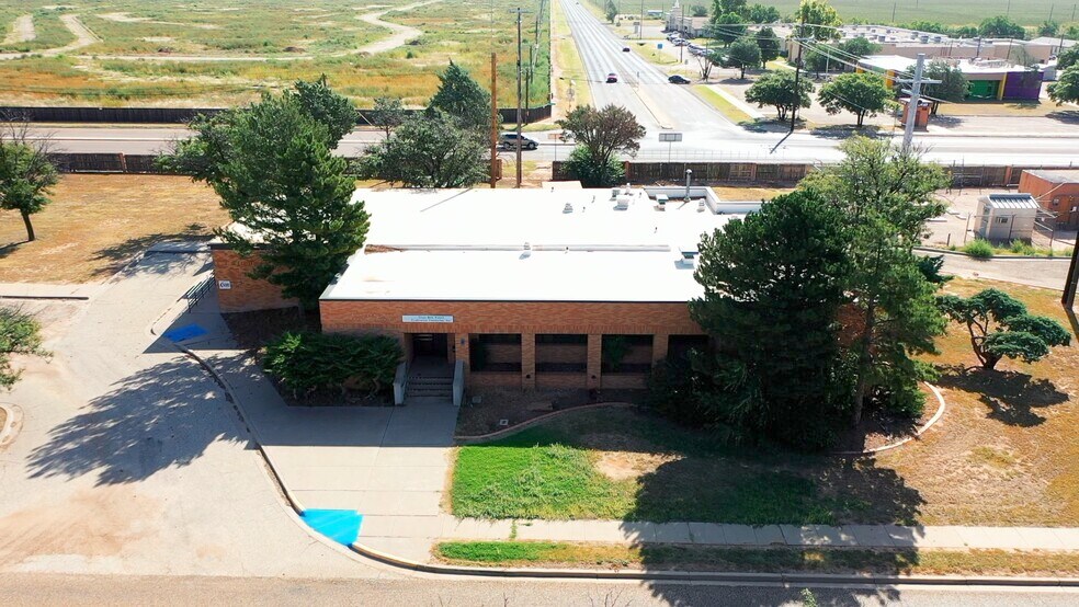 707 S Gilbert Dr, Lubbock, TX for lease - Aerial - Image 1 of 6