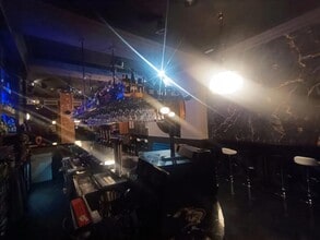 Retail in Barcelona, Barcelona for lease Interior Photo- Image 2 of 20