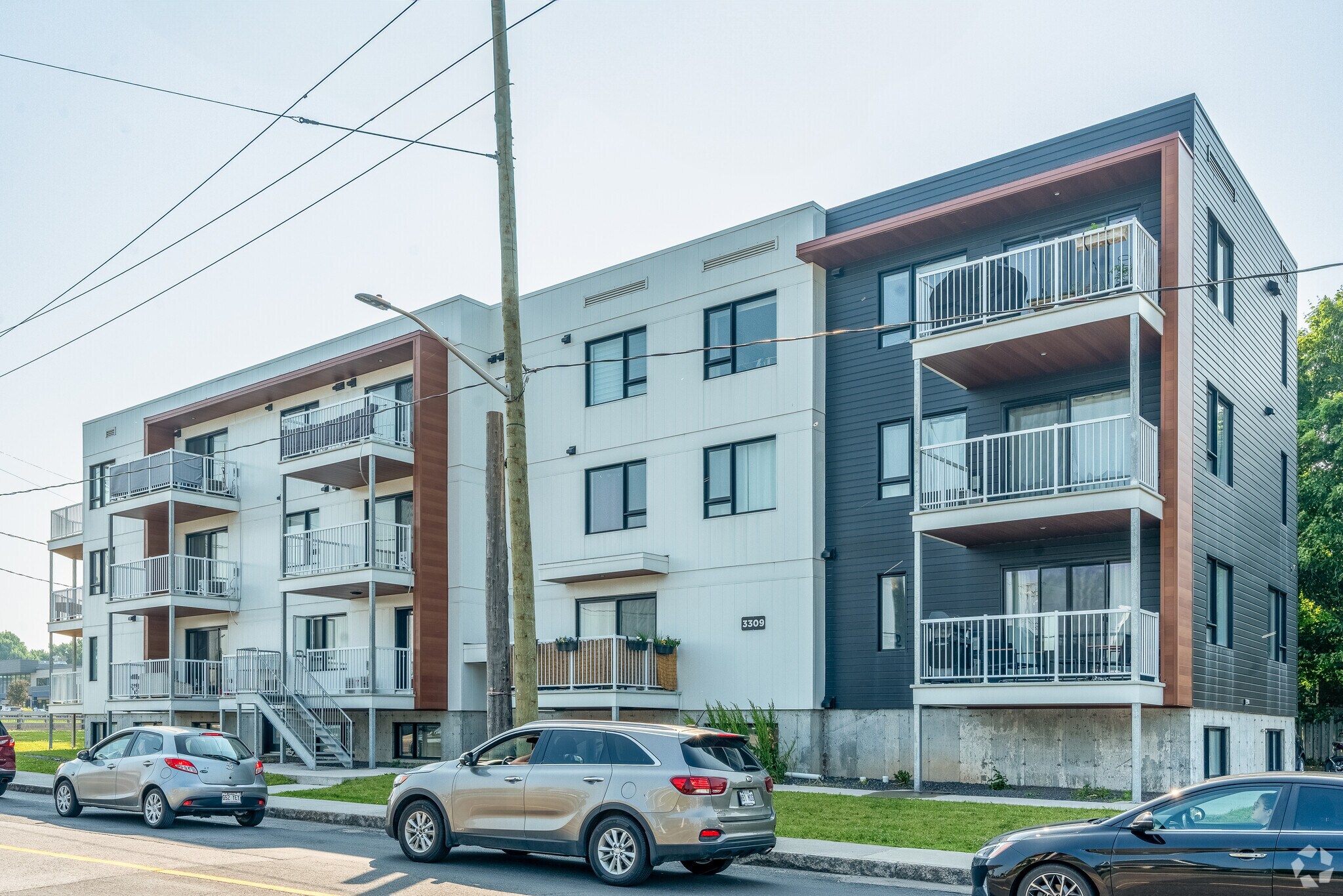 3315 Ch Sainte-Foy, Québec, QC à vendre Photo du bâtiment- Image 1 de 1