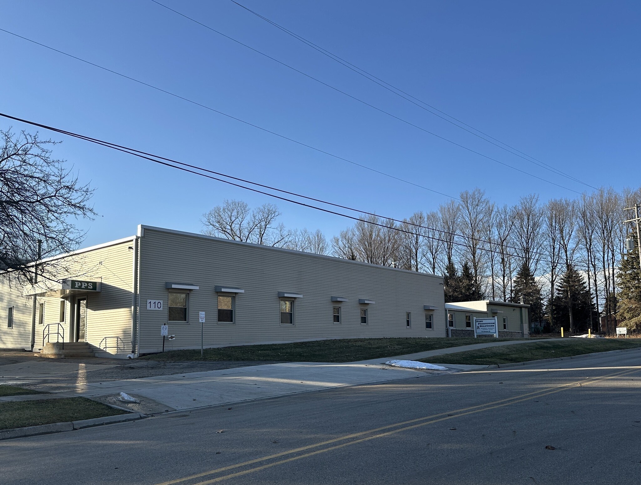110 Division St, Manchester, MI for sale Primary Photo- Image 1 of 17