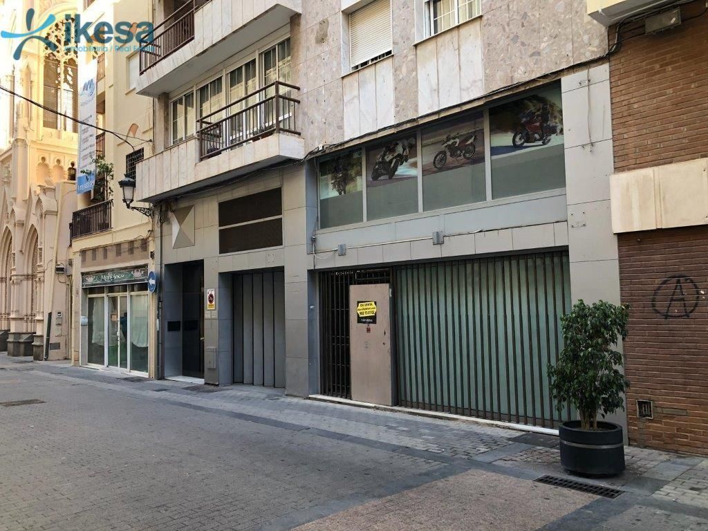 Commerce de détail dans Huelva, Huelva à louer Photo du bâtiment- Image 1 de 6